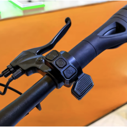 Acceleratore a grilletto per monopattini AUSOM DT2 PRO L1 L2 L2 MAX K20 PRO Laluz 2 Pro GOSOUL 2 2 PRO o simili  - 7 Compatibile