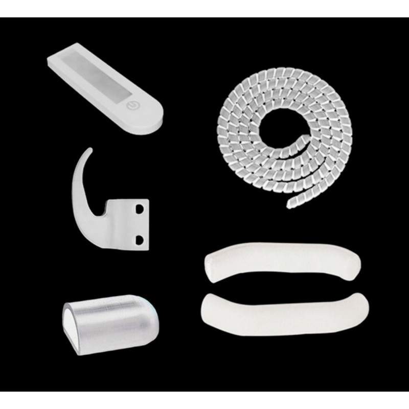 Nabir sylikonovykh protektoriv plyus kryshky dlya kabeliv i hachok dlya sumok.  - 3 Nabir sylikonovykh protektoriv plyus kryshky