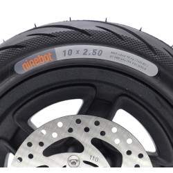 Sukomplektuotas galinis ratas Segway Ninebot kickscooter F20, F25, F25i, F30, F38, F40, F40i ar panašiai - 10x2,5 colio Segway -