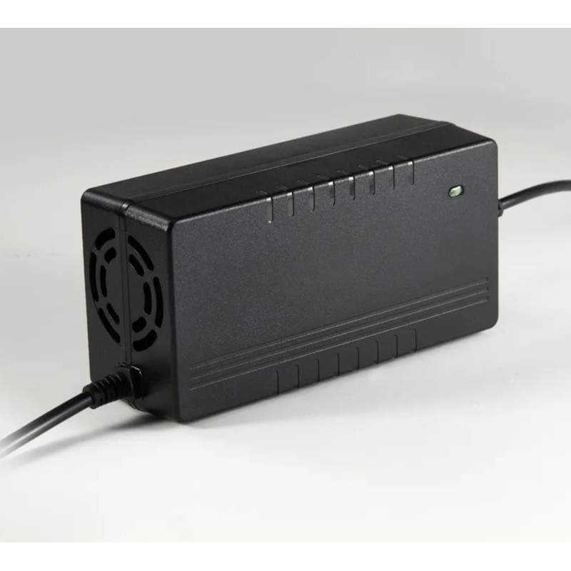 Hurtiglader for Navee S65 eller Navee S65C elektrisk sparkesykkel - reduser ladetiden. KROXNE - 1 Hurtiglader for Navee S65 elle